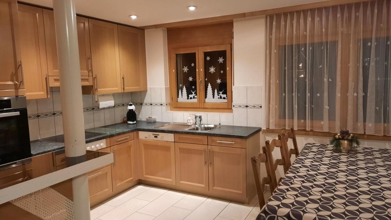 Aquarell Apartments ซาส-กรุนด์ ภายนอก รูปภาพ